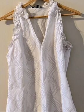 Express White Ruffle V-Neck Sleeveless Top